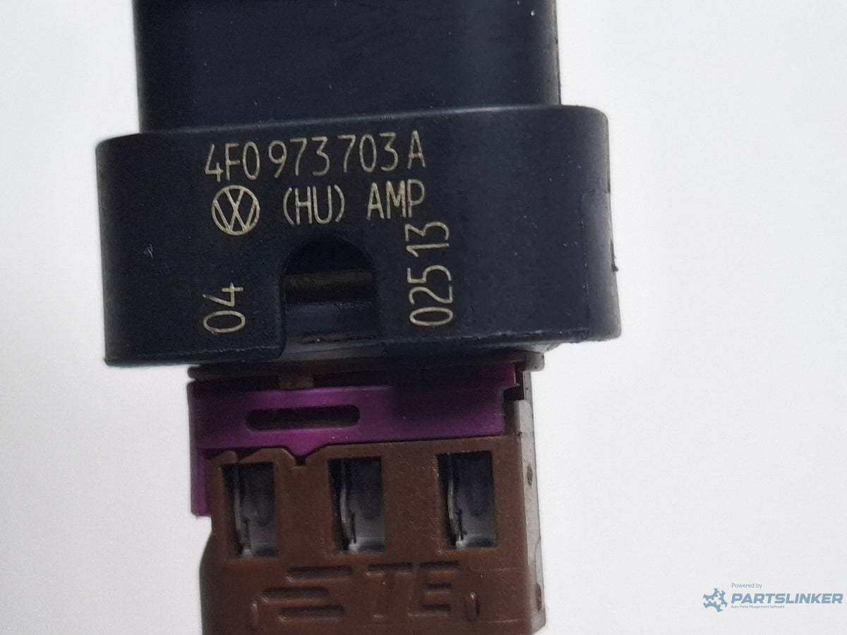 Mufa conector 3 pini AUDI A4 IV 8K2, B8 2007 - 2015 TDI CAGB, CJCB, CSUB 4F0973703A