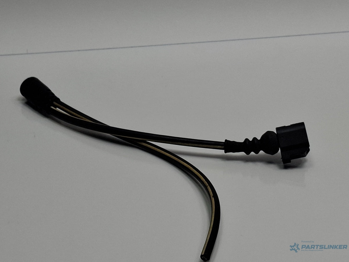 Mufa conector fuzeta dreapta fata AUDI A4 IV 8K2, B8 2007 - 2015 TDI CAGB, CJCB, CSUB 8K0972252E