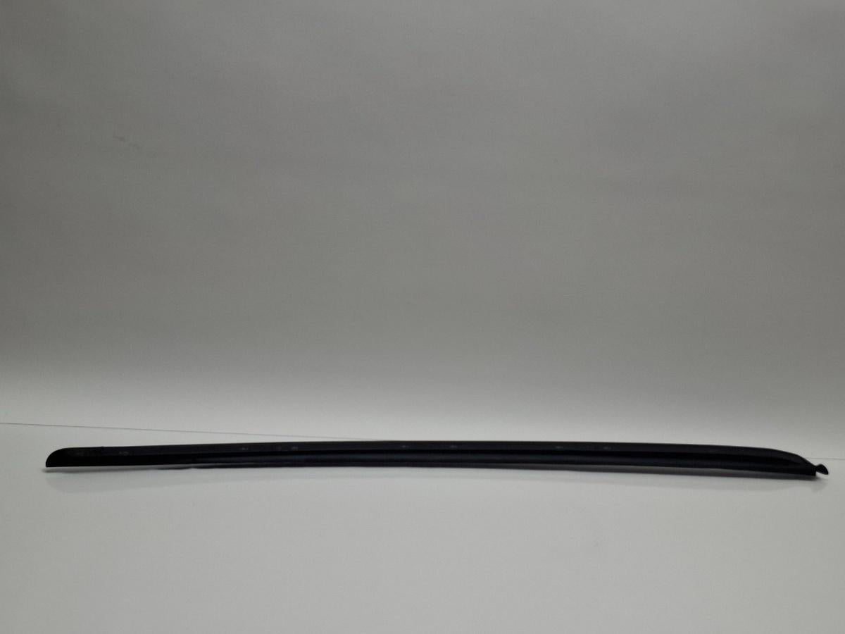 Cheder parbriz dreapta AUDI A4 IV 8K2, B8 2007 - 2015 TDI CAGB, CJCB, CSUB 8K0854328