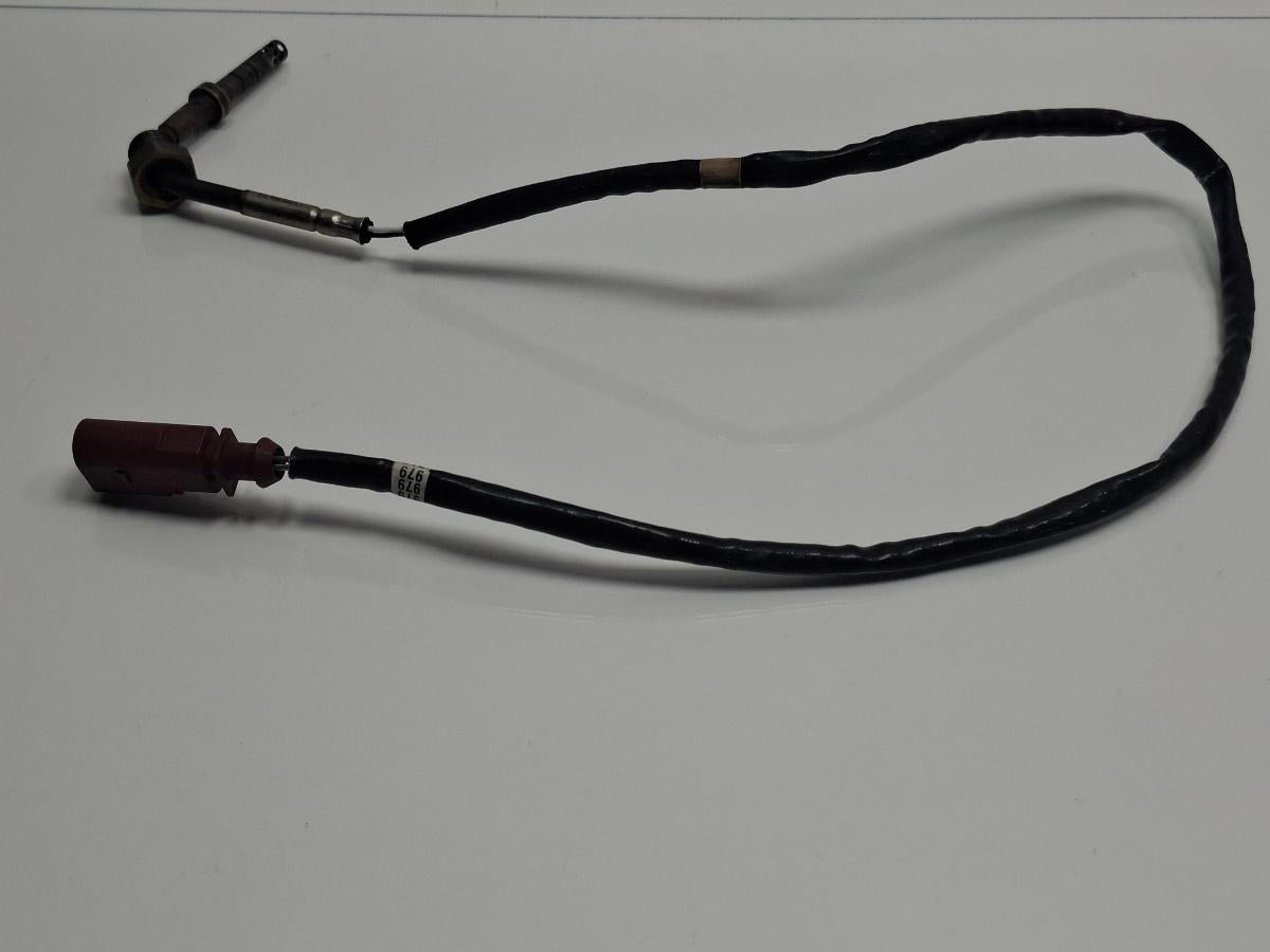 Senzor de temperatura gaze VOLKSWAGEN GOLF VI 5K1 2008 - 2013 TDI CBDC, CLCA 03L906088AJ