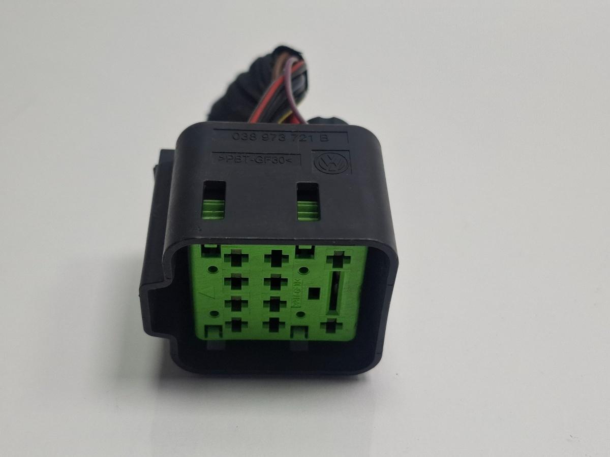 Mufa conector releu bujii VOLKSWAGEN GOLF VI 5K1 2008 - 2013 TDI CBDC, CLCA 038973721B