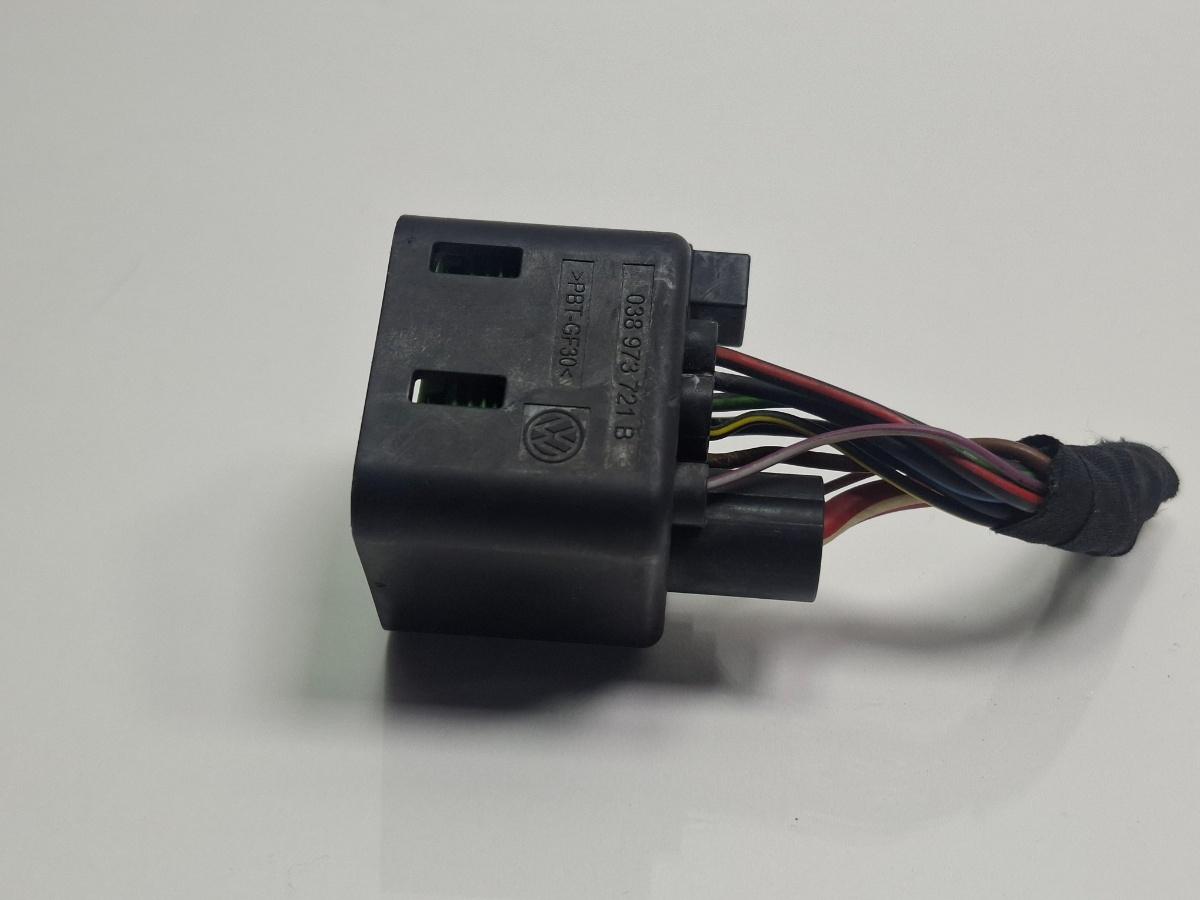 Mufa conector releu bujii VOLKSWAGEN GOLF VI 5K1 2008 - 2013 TDI CBDC, CLCA 038973721B