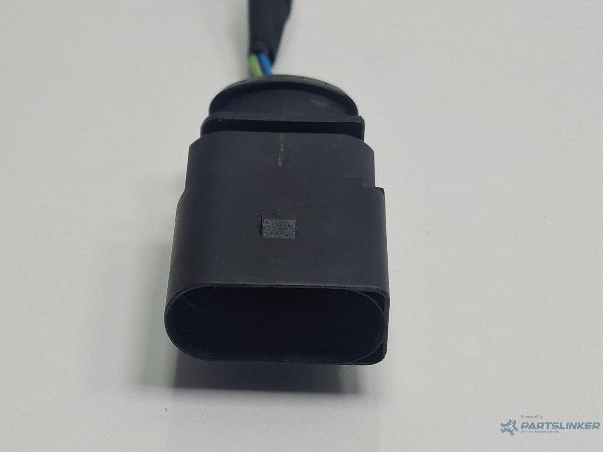 Mufa conector 4 pini VOLKSWAGEN GOLF VI 5K1 2008 - 2013 TDI CBDC, CLCA 1K0973604