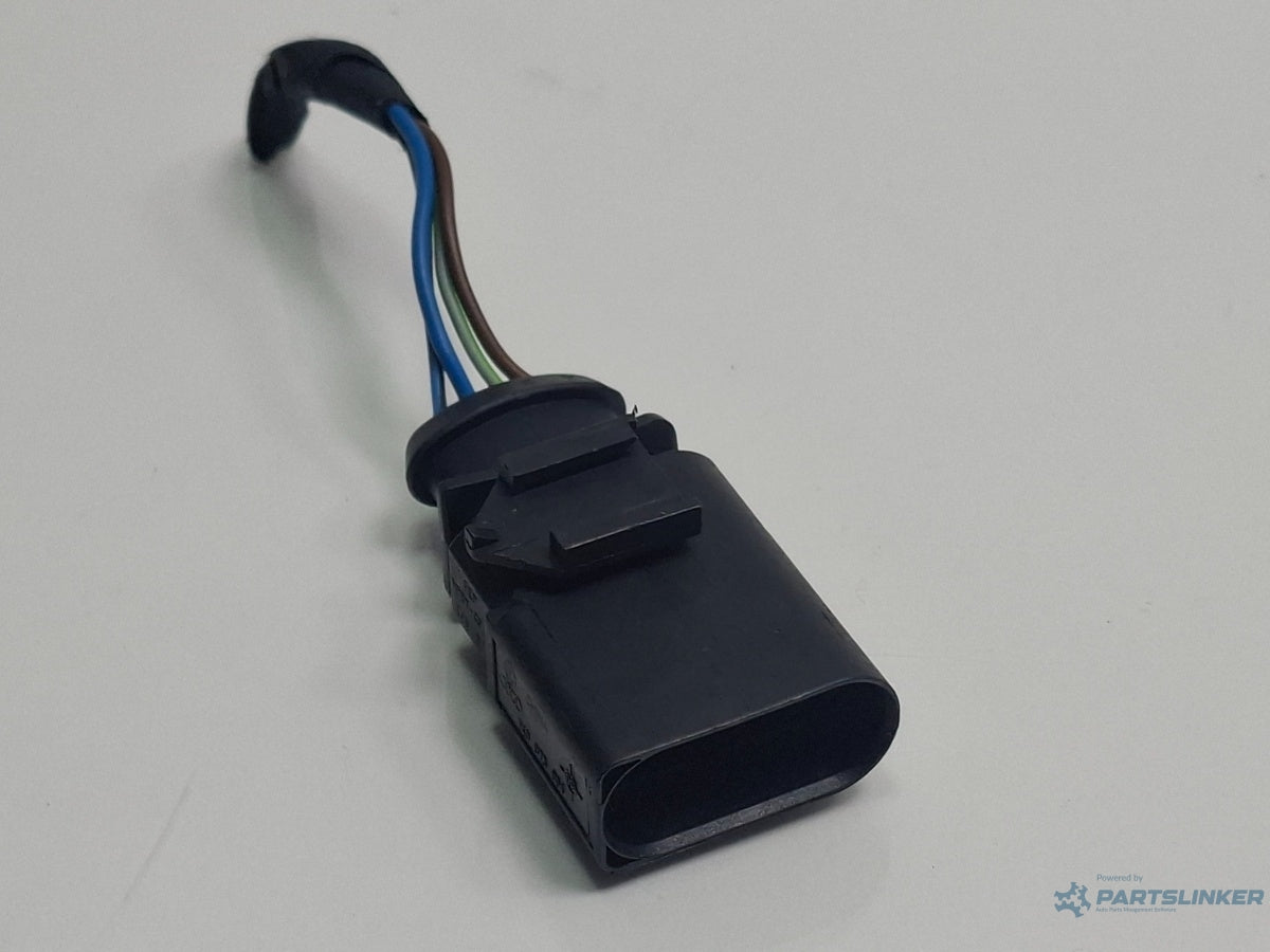 Mufa conector 4 pini VOLKSWAGEN GOLF VI 5K1 2008 - 2013 TDI CBDC, CLCA 1K0973604