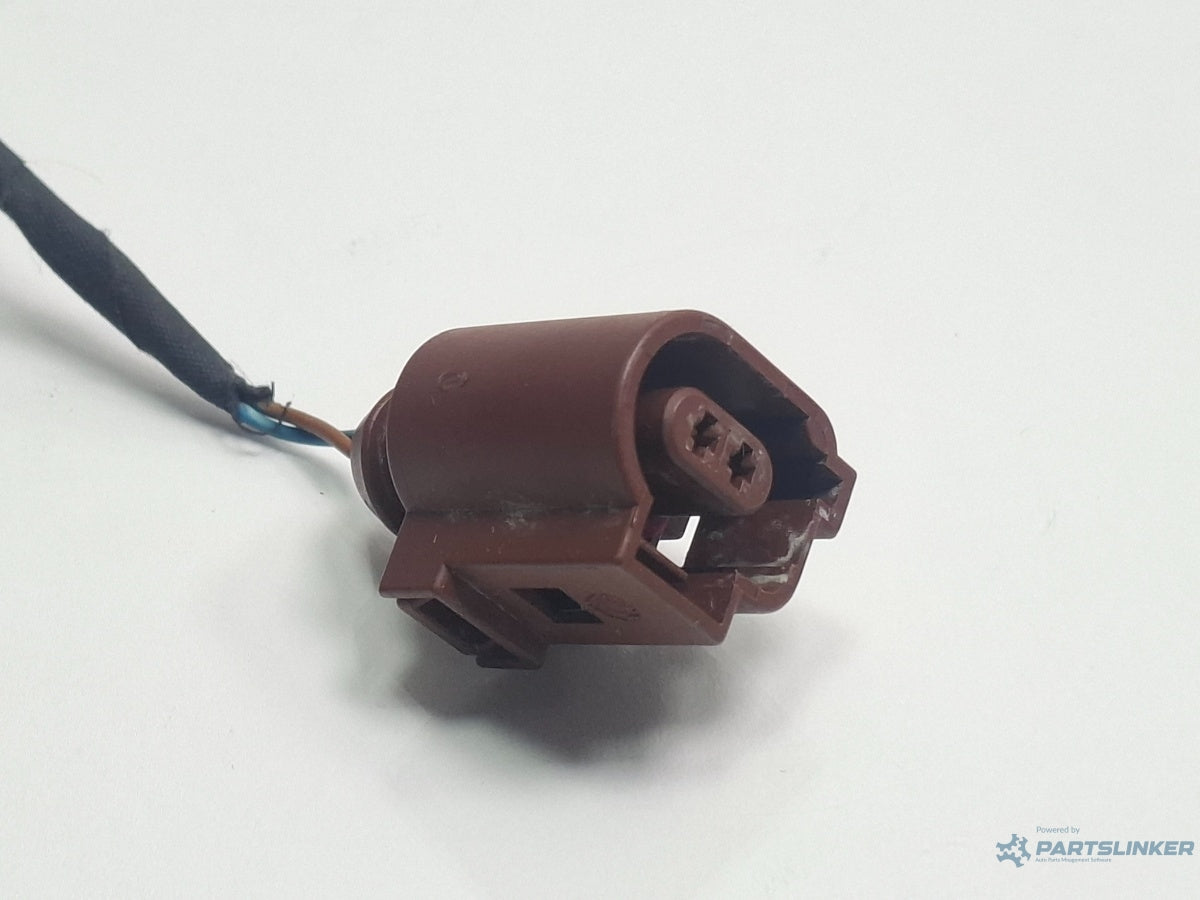 Mufa conector 2 pini VOLKSWAGEN GOLF VI 5K1 2008 - 2013 TDI CBDC, CLCA 1J0973702A