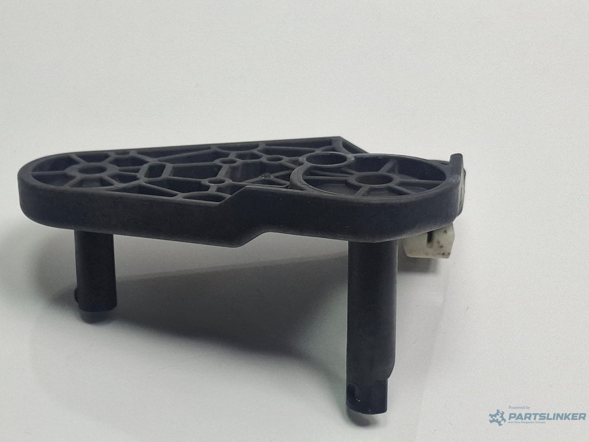 Levier schimbator viteze VOLKSWAGEN GOLF VI 5K1 2008 - 2013 TDI CBDC, CLCA 1K0711203G , 1K0711202K