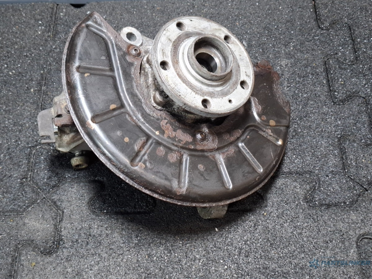 Fuzeta dreapta fata VOLKSWAGEN PASSAT Variant 3C5 2005 - 2011 TDI BKC, BLS, BXE 3C0407254F , 1K0615312F