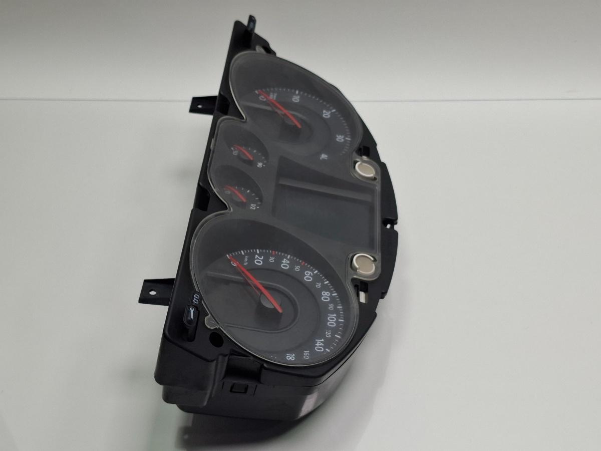 Ceasuri bord VOLKSWAGEN PASSAT Variant 3C5 2005 - 2011 TDI BMP 3C0920871