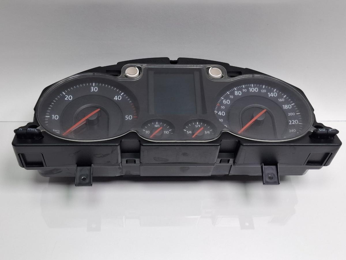 Ceasuri bord VOLKSWAGEN PASSAT Variant 3C5 2005 - 2011 TDI BMP 3C0920871