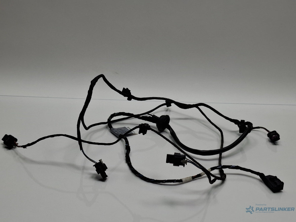 Instalatie senzori de parcare spate AUDI A4 IV Avant 8K5, B8 2007 - 2015 TDI CAGA, CJCA, CMEA, CMFA 8K0971104F