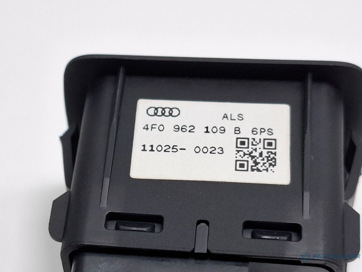 Buton alarma AUDI A4 IV Avant 8K5, B8 2007 - 2015 TDI CAGA, CJCA, CMEA, CMFA 4F0962109B