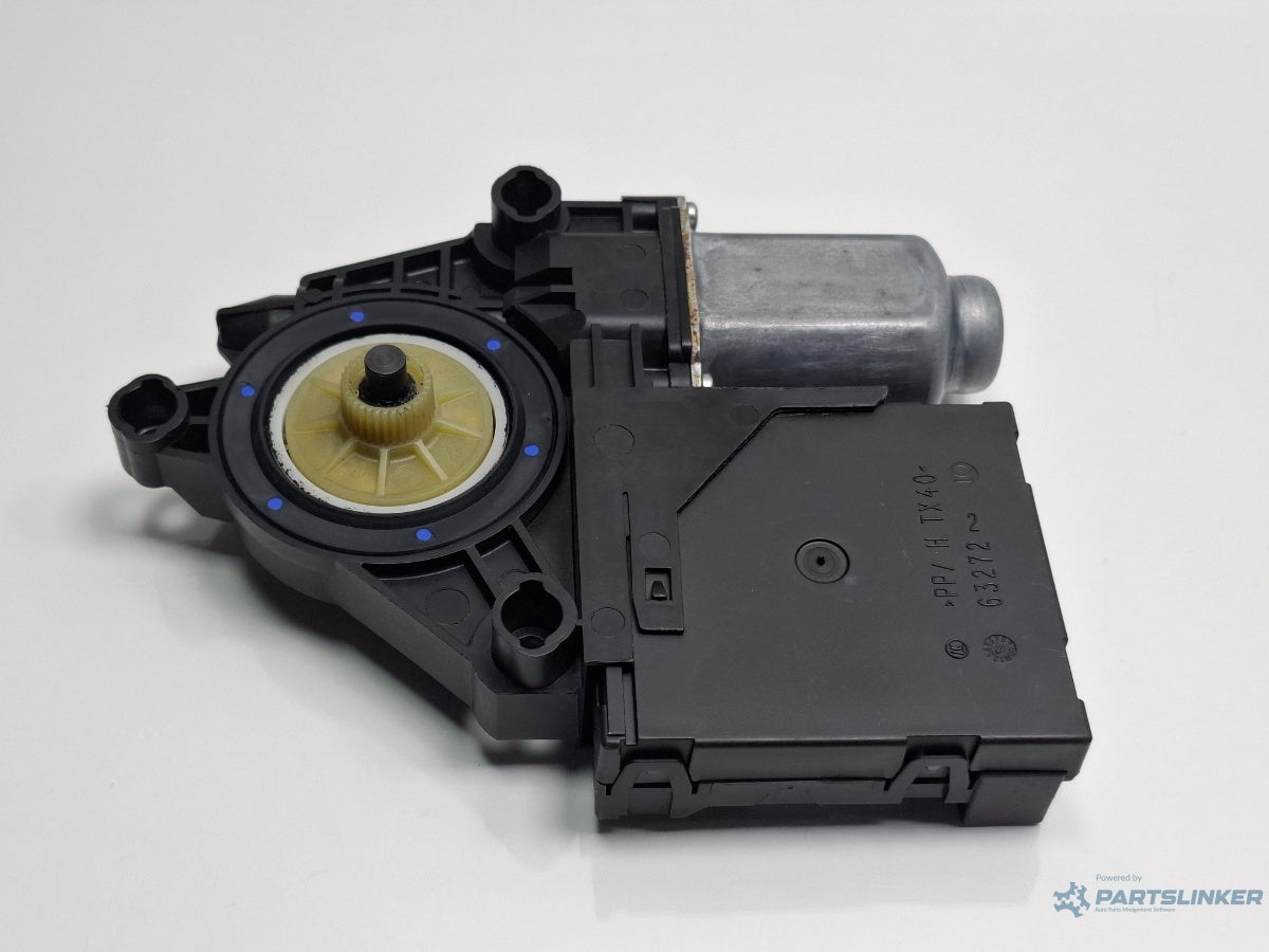 Motoras macara stanga fata VOLKSWAGEN GOLF VI 5K1_ 2008 - 2012 TDi BlueMotion CAYC 5K0959793A , 5K0959701C