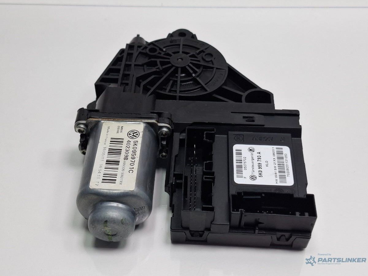 Motoras macara stanga fata VOLKSWAGEN GOLF VI 5K1_ 2008 - 2012 TDi BlueMotion CAYC 5K0959793A , 5K0959701C