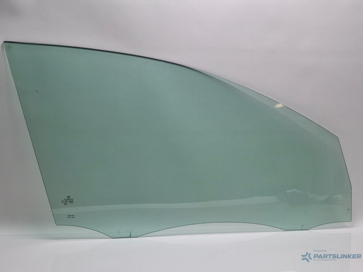 Geam usa dreapta fata VOLKSWAGEN GOLF VI 5K1_ 2008 - 2012 TDi BlueMotion CAYC SAINT-GOBAIN 43R-001025 5K4845202B