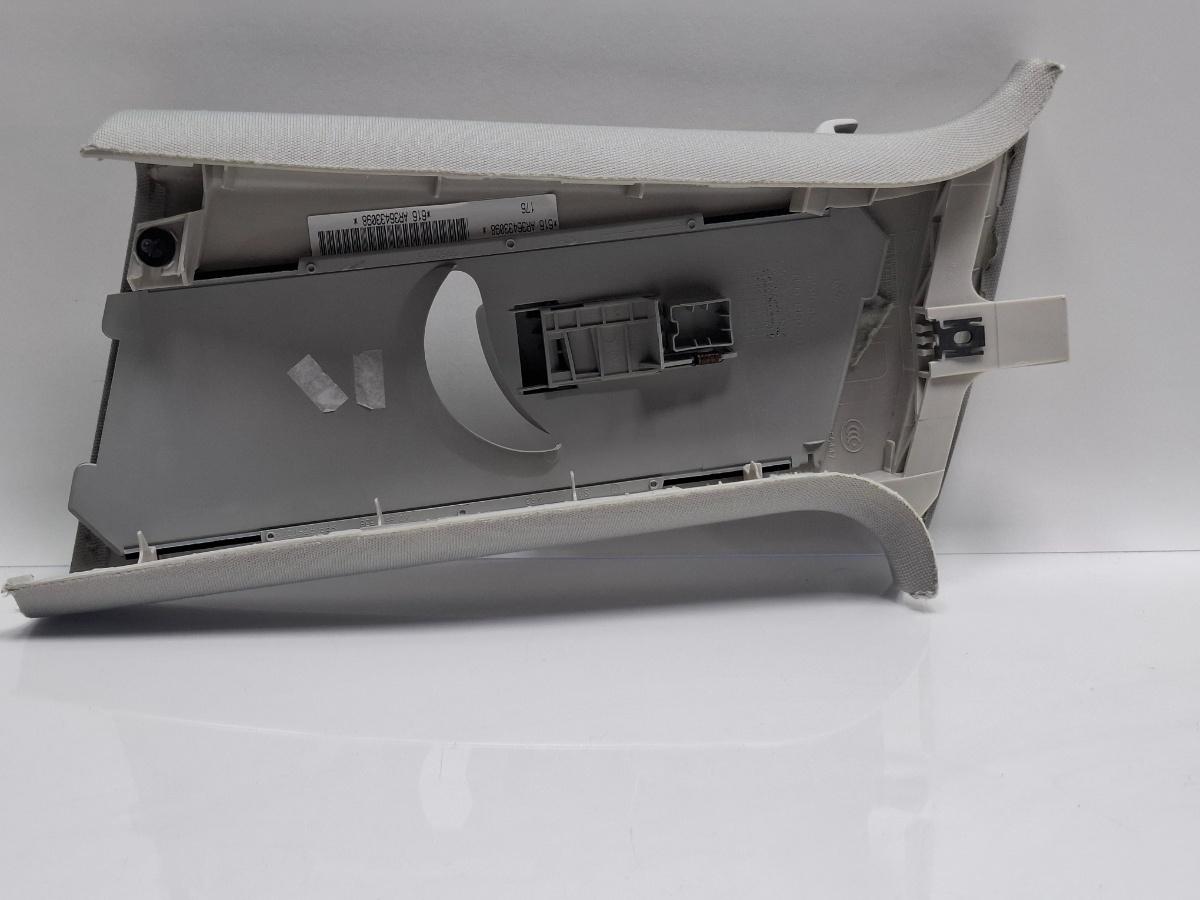 Ornament stalp centura VOLKSWAGEN GOLF VI 5K1_ 2011 TDi BlueMotion CAYC 77KW|105HP 2011
