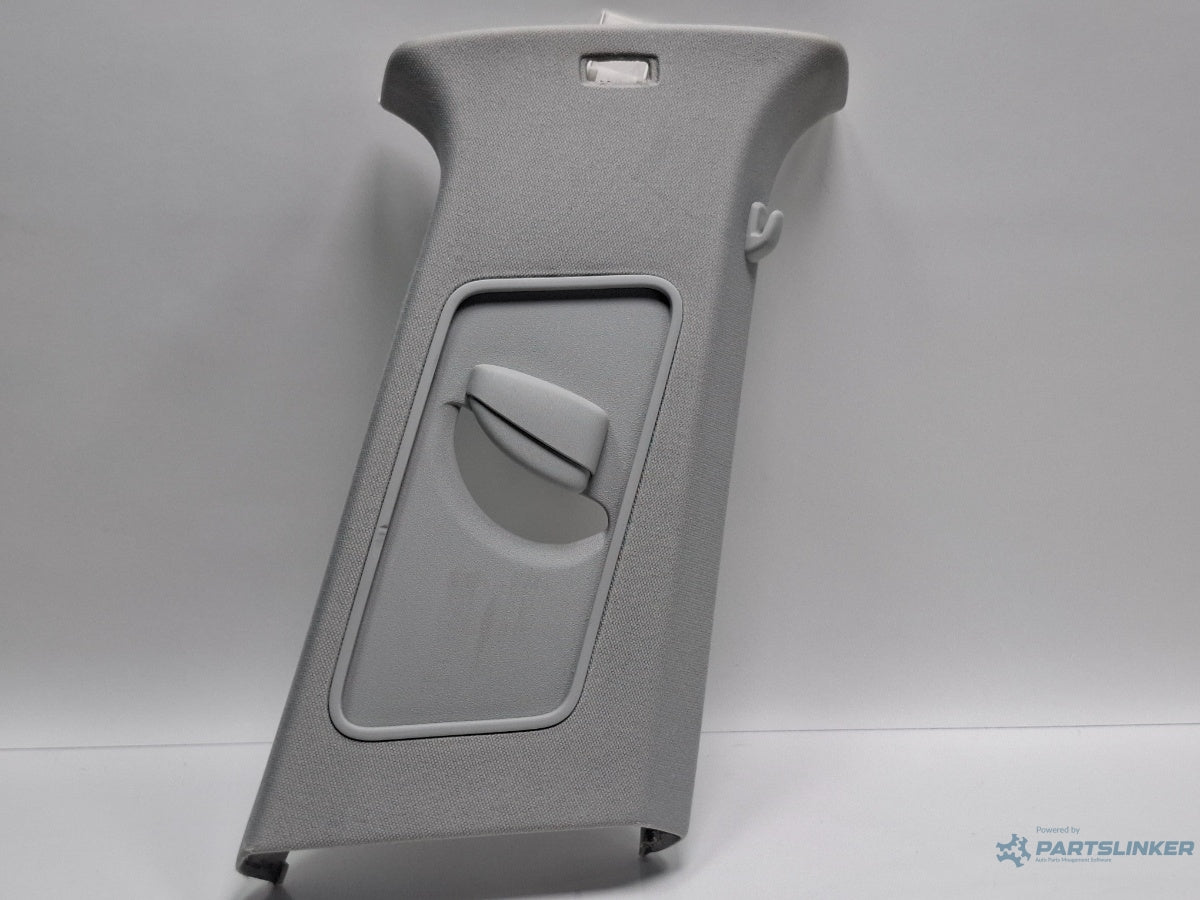 Ornament stalp centura dreapta VOLKSWAGEN GOLF VI 5K1_ 2008 - 2012 TDi BlueMotion CAYC  1K4867244 , 1K0868312