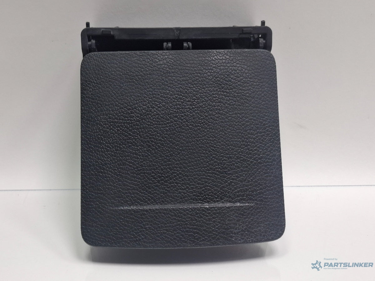 Suport pahare spate VOLKSWAGEN GOLF VI 5K1_ 2008 - 2012 TDi BlueMotion CAYC 1K0862532G , 1K0862533G