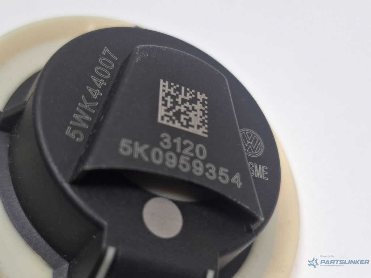 Senzor impact VOLKSWAGEN GOLF VI 5K1_ 2008 - 2012 TDi BlueMotion CAYC 5WK44007 5K0959354
