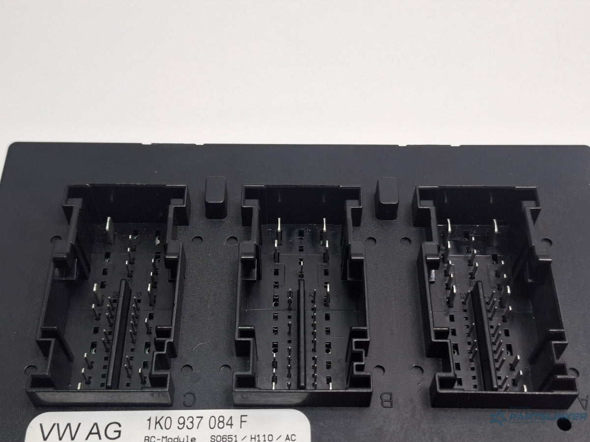 Modul confort VOLKSWAGEN GOLF VI 5K1_ 2008 - 2012 TDi BlueMotion CAYC HELLA 5DK009650-08 1K0937084F