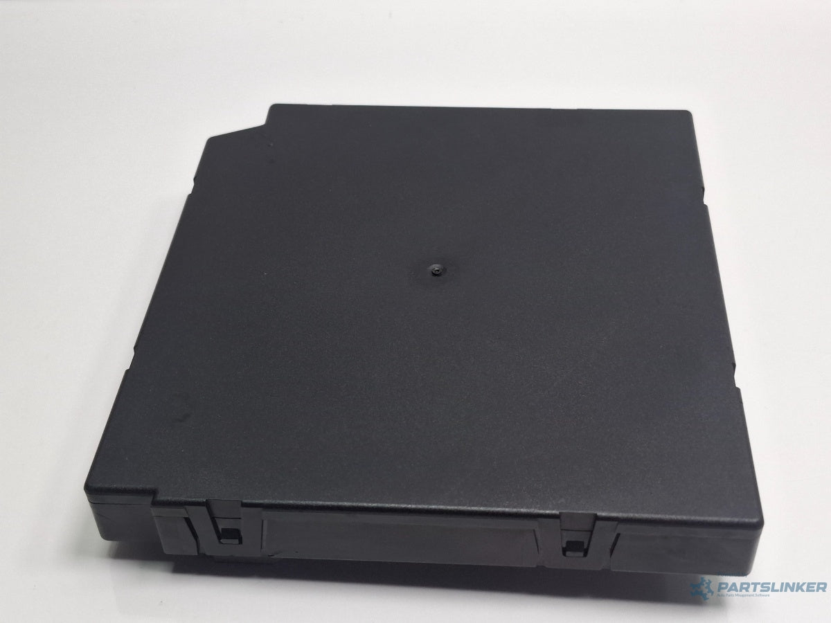 Modul confort VOLKSWAGEN GOLF VI 5K1_ 2008 - 2012 TDi BlueMotion CAYC HELLA 5DK009650-08 1K0937084F