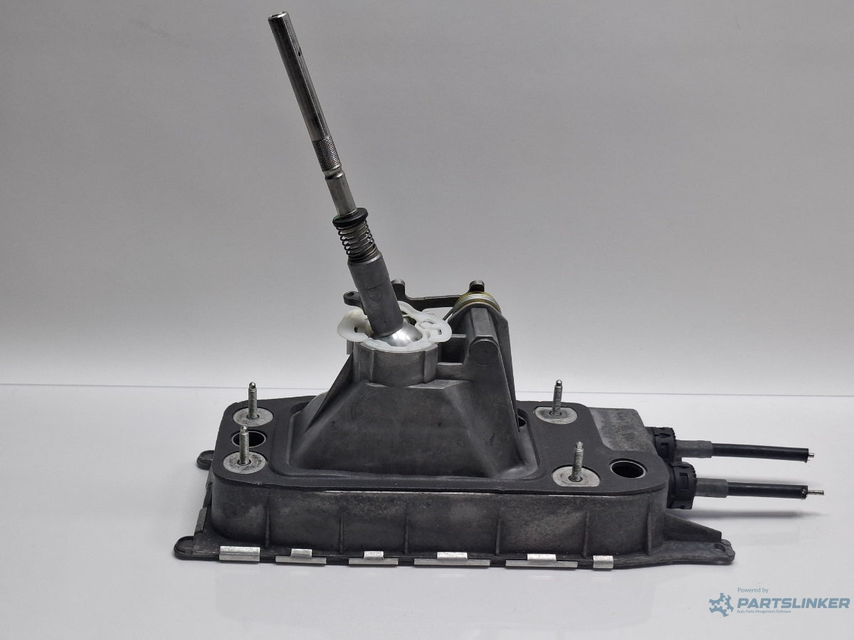 Timonerie VOLKSWAGEN GOLF VI 5K1_ 2008 - 2012 TDi BlueMotion CAYC 1K0711049CH