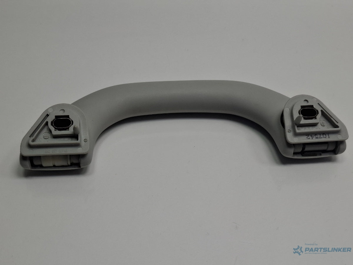 Maner plafon stanga fata VOLKSWAGEN GOLF VI 5K1_ 2008 - 2012 TDi BlueMotion CAYC 6N0857607AB