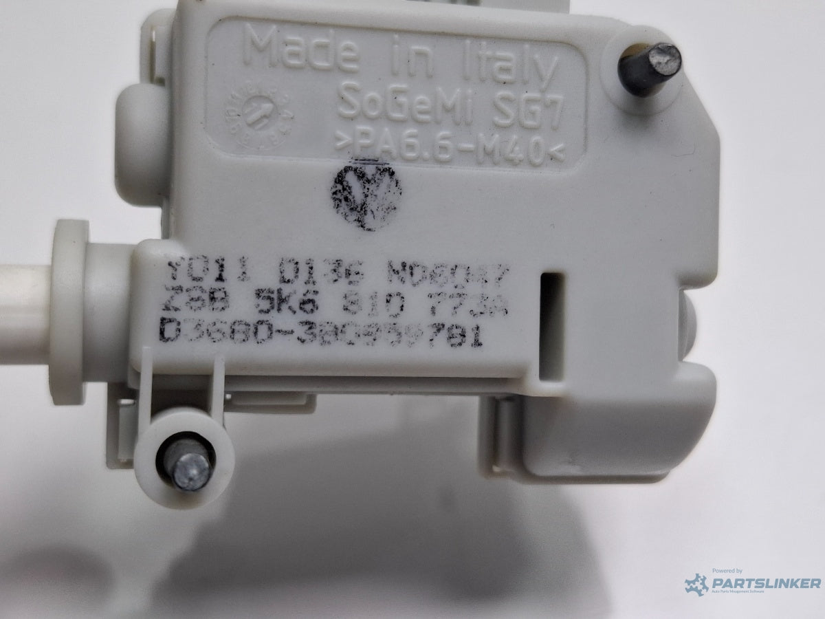 Motoras blocare usita rezervor combustibil VOLKSWAGEN GOLF VI 5K1_ 2008 - 2012 TDi BlueMotion CAYC 5K6810773A