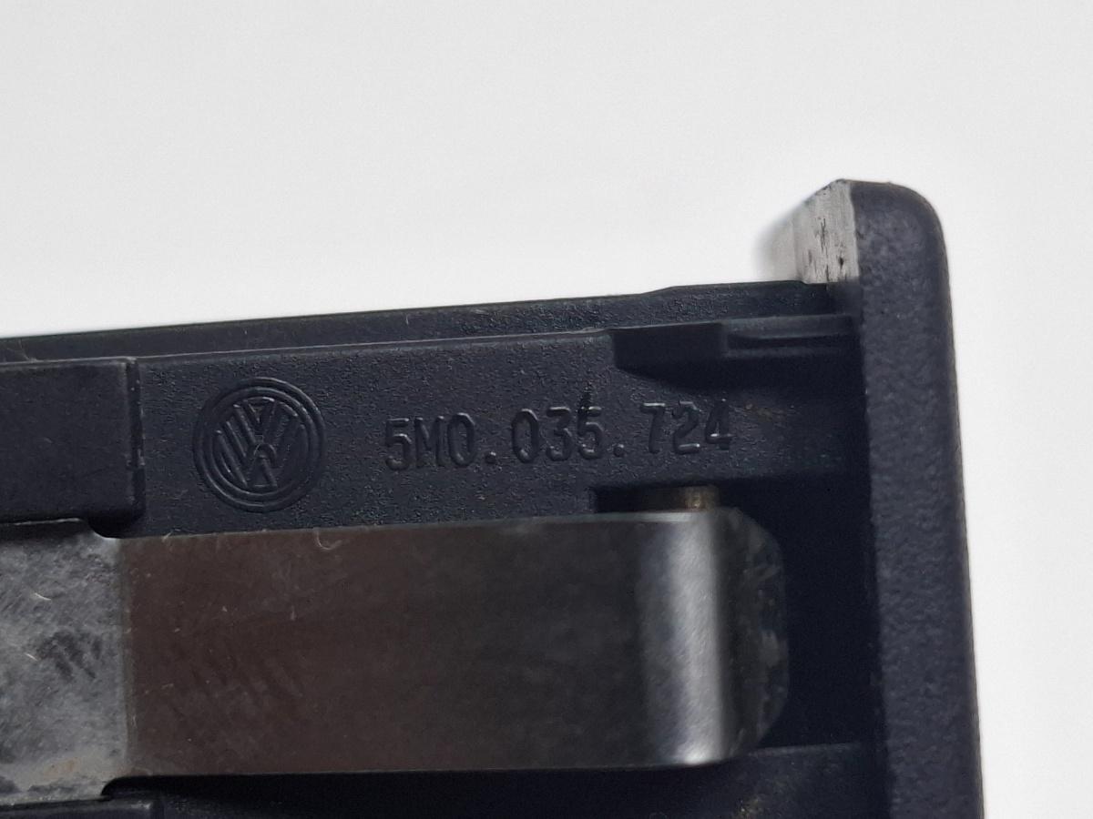 Conector AUX VOLKSWAGEN GOLF VI 5K1_ 2011 TDi BlueMotion CAYC 77KW|105HP 2011