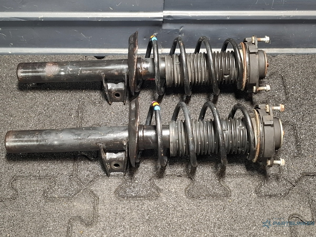 Amortizoare cu arcuri fata VOLKSWAGEN GOLF VI 5K1_ 2008 - 2012 TDi BlueMotion CAYC 1K0411105AQ