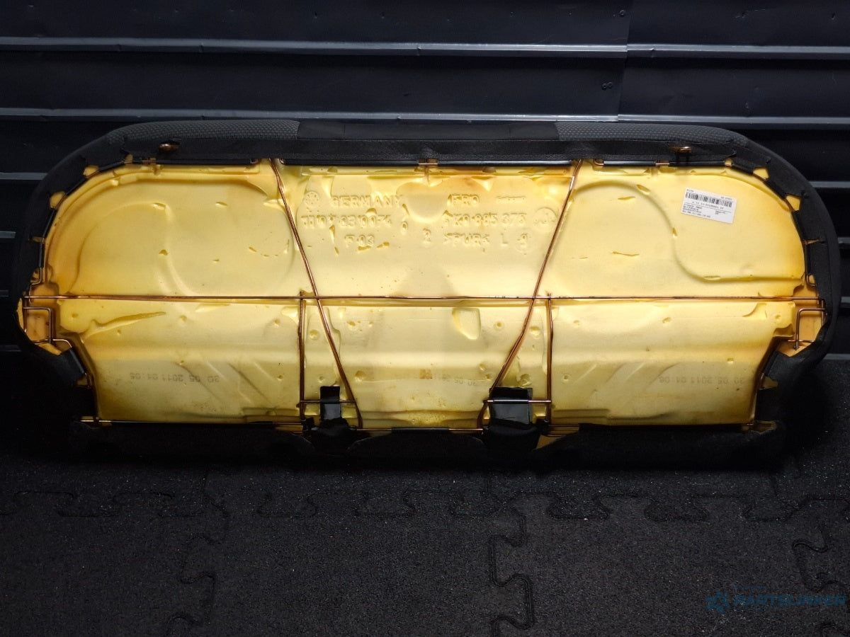 Bancheta sezut spate VOLKSWAGEN GOLF VI 5K1_ 2008 - 2012 TDi BlueMotion CAYC 5K0885375J