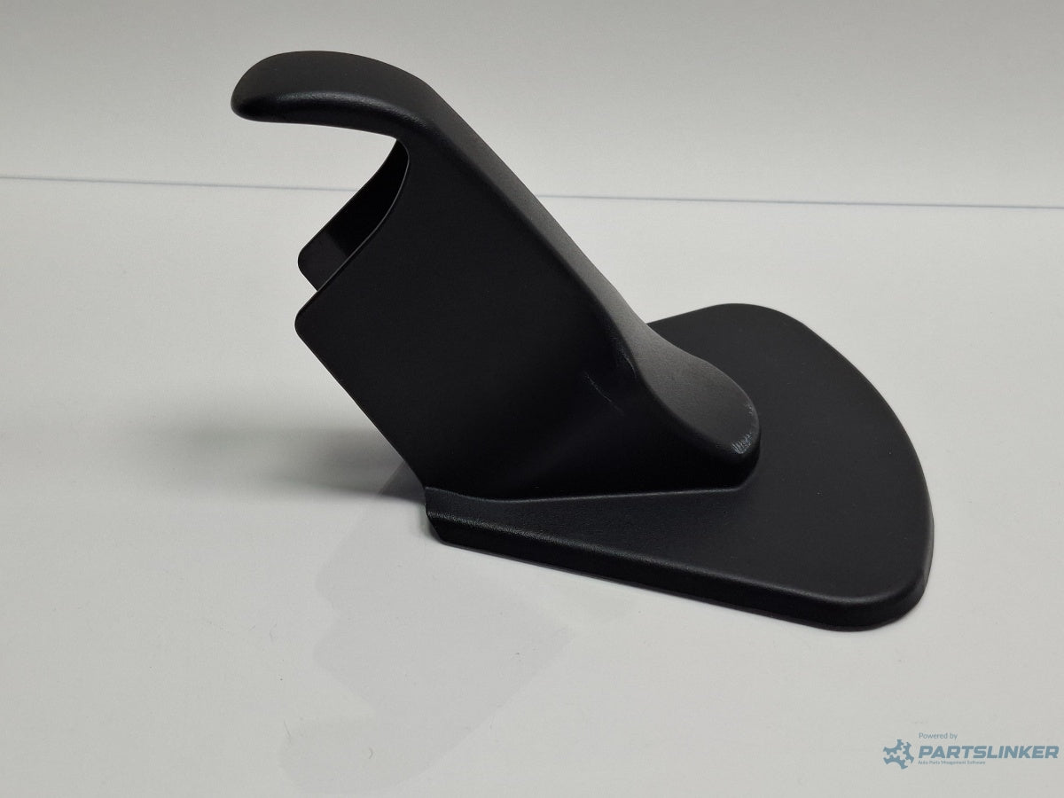 Ornamente spatar scaun AUDI A3 Sportback 8VA, 8VF 2012 - > TDI CLHA 8P0886197