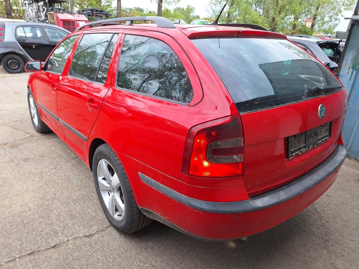 Dezmembrez SKODA OCTAVIA II Combi 1Z5 2007 2.0 TDI 16V BKD 103KW|140HP