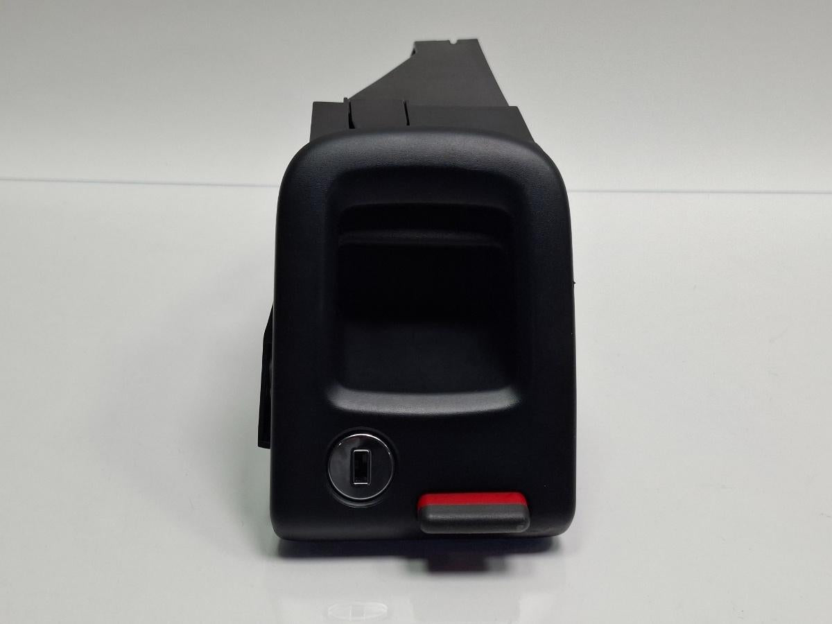 Zavor spatar dreapta spate AUDI A4 IV 8K2, B8 2007 - 20152.0 TDI CAGB, CJCB, CSUB 8K5885682B, 8K0885910