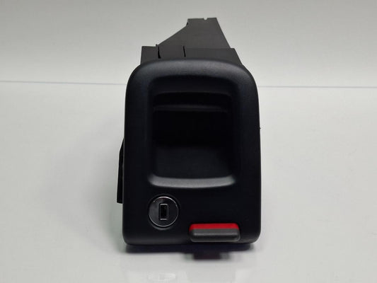 Zavor spatar dreapta spate AUDI A4 IV 8K2, B8 2007 - 20152.0 TDI CAGB, CJCB, CSUB 8K5885682B, 8K0885910