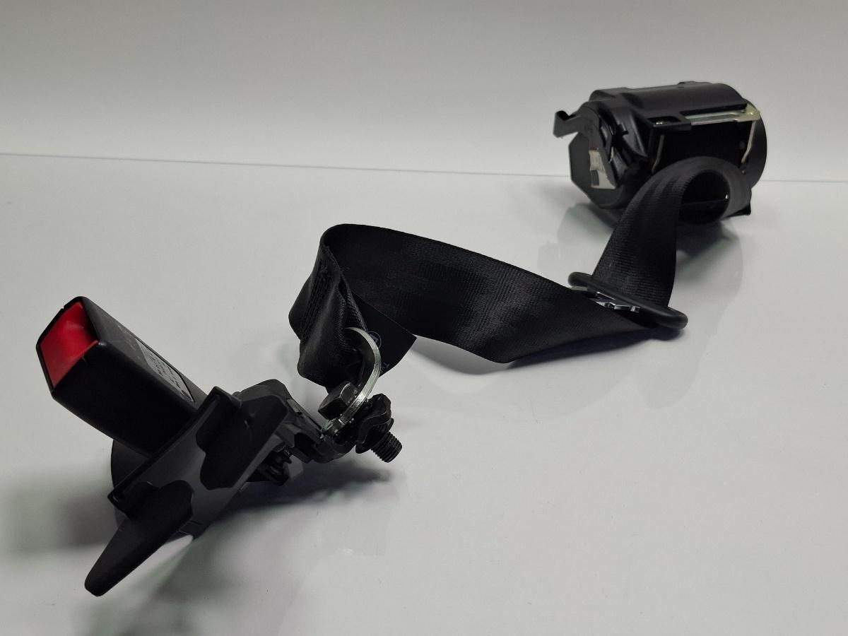 Centura siguranta mijloc spate AUDI A4 IV 8K2, B8 2007 - 20152.0 TDI CAGB, CJCB, CSUB 8K0857807AE