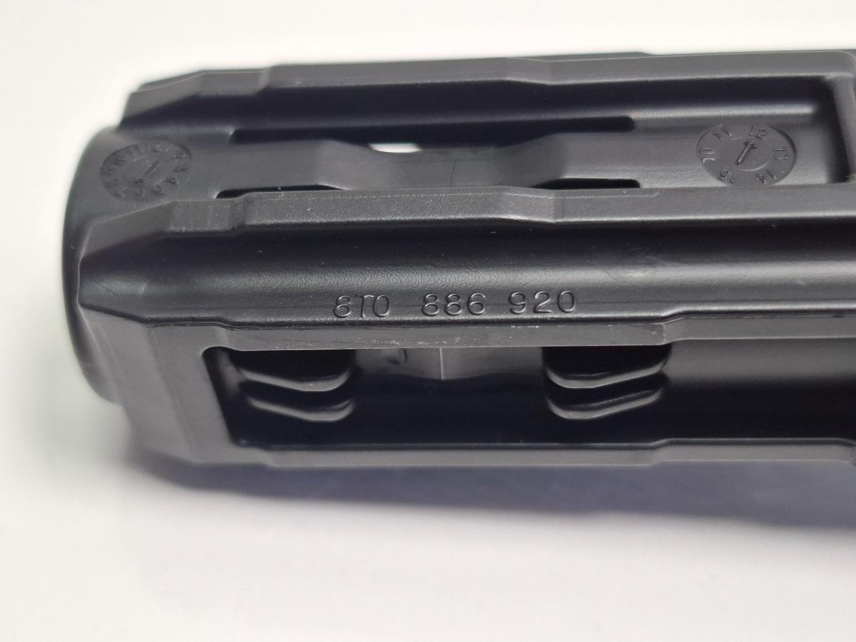 Maneta levier blocare tetiera  spate AUDI A4 IV 8K2, B8 2007 - 20152.0 TDI CAGB, CJCB, CSUB 8T0886920