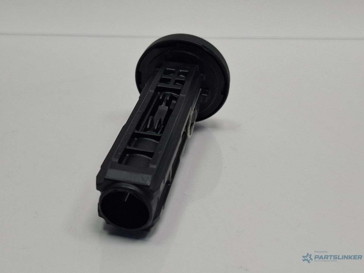 Maneta levier blocare tetiera  mijloc spate AUDI A4 IV 8K2, B8 2007 - 20152.0 TDI CAGB, CJCB, CSUB 8K0886919