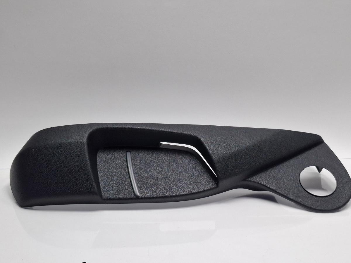 Ornament scaun dreapta fata AUDI A4 IV 8K2, B8 2007 - 20152.0 TDI CAGB, CJCB, CSUB 8T0881326
