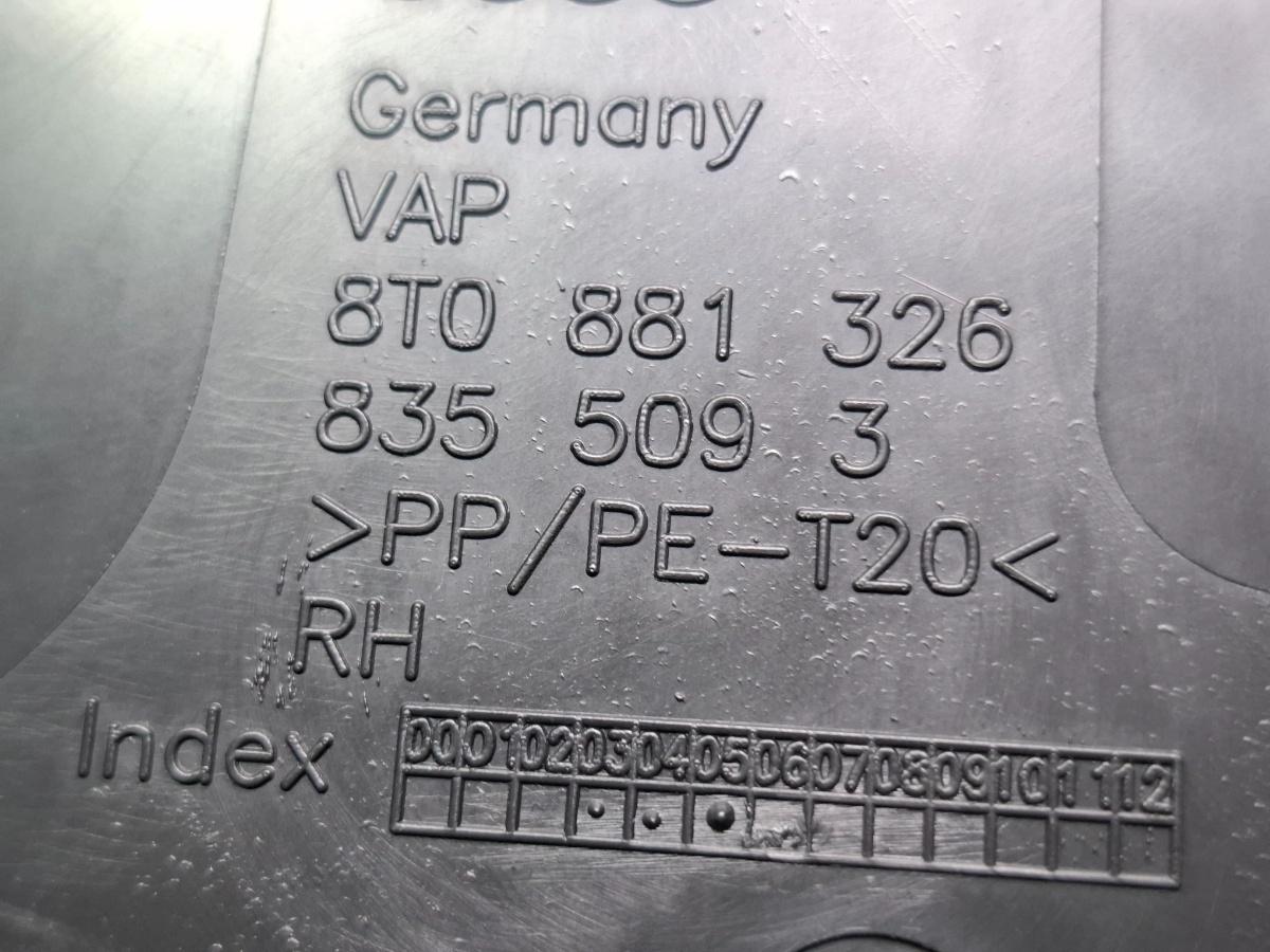 Ornament scaun dreapta fata AUDI A4 IV 8K2, B8 2007 - 20152.0 TDI CAGB, CJCB, CSUB 8T0881326