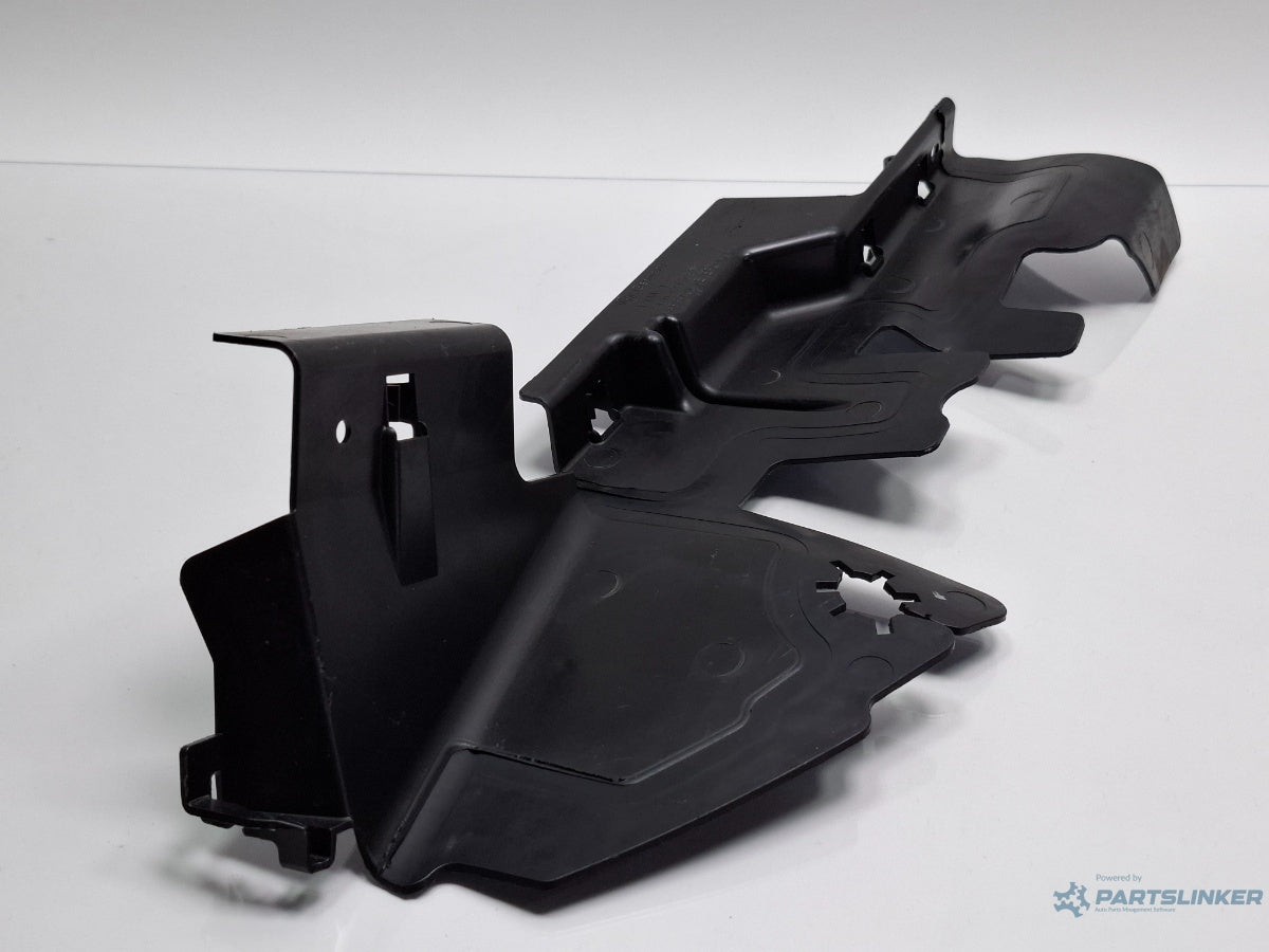 Deflector aer radiatoare dreapta VOLKSWAGEN PASSAT Variant 3C5 2005 - 20112.0 TDI BMP 3C0121284