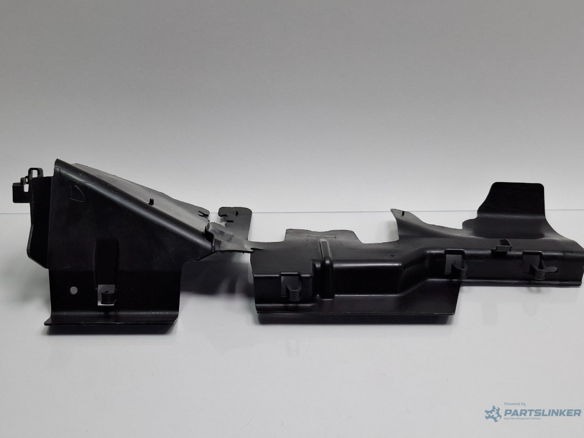 Deflector aer radiatoare dreapta VOLKSWAGEN PASSAT Variant 3C5 2005 - 20112.0 TDI BMP 3C0121284