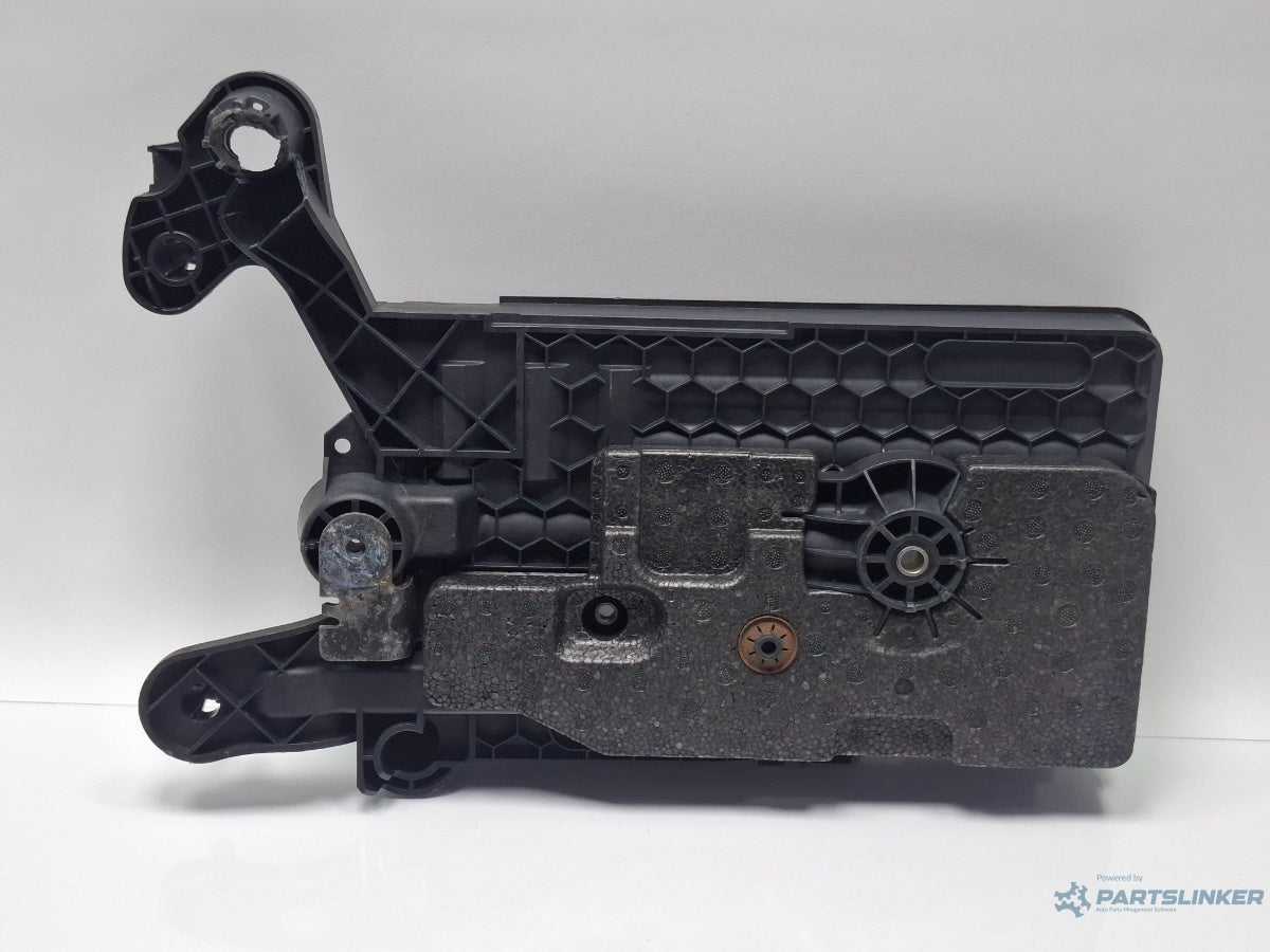 Suport baterie AUDI A3 Sportback 8VA, 8VF 2012 - >1.6 TDI CLHA 5Q0915321G