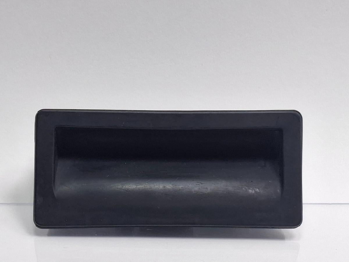 Buton deschidere hayon/portbagaj VOLKSWAGEN TIGUAN 5N_ 2007 - >2.0 TDI 4motion CBAB, CFFB, CLJA 5N0827335B