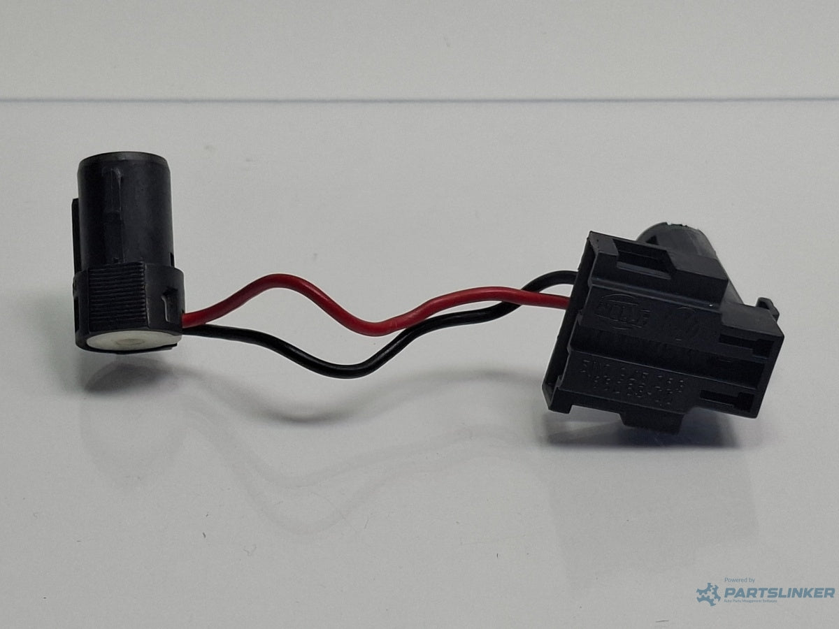 Soclu stop haion stanga VOLKSWAGEN TIGUAN 5N_ 2007 - >2.0 TDI 4motion CBAB, CFFB, CLJA 5N0945263