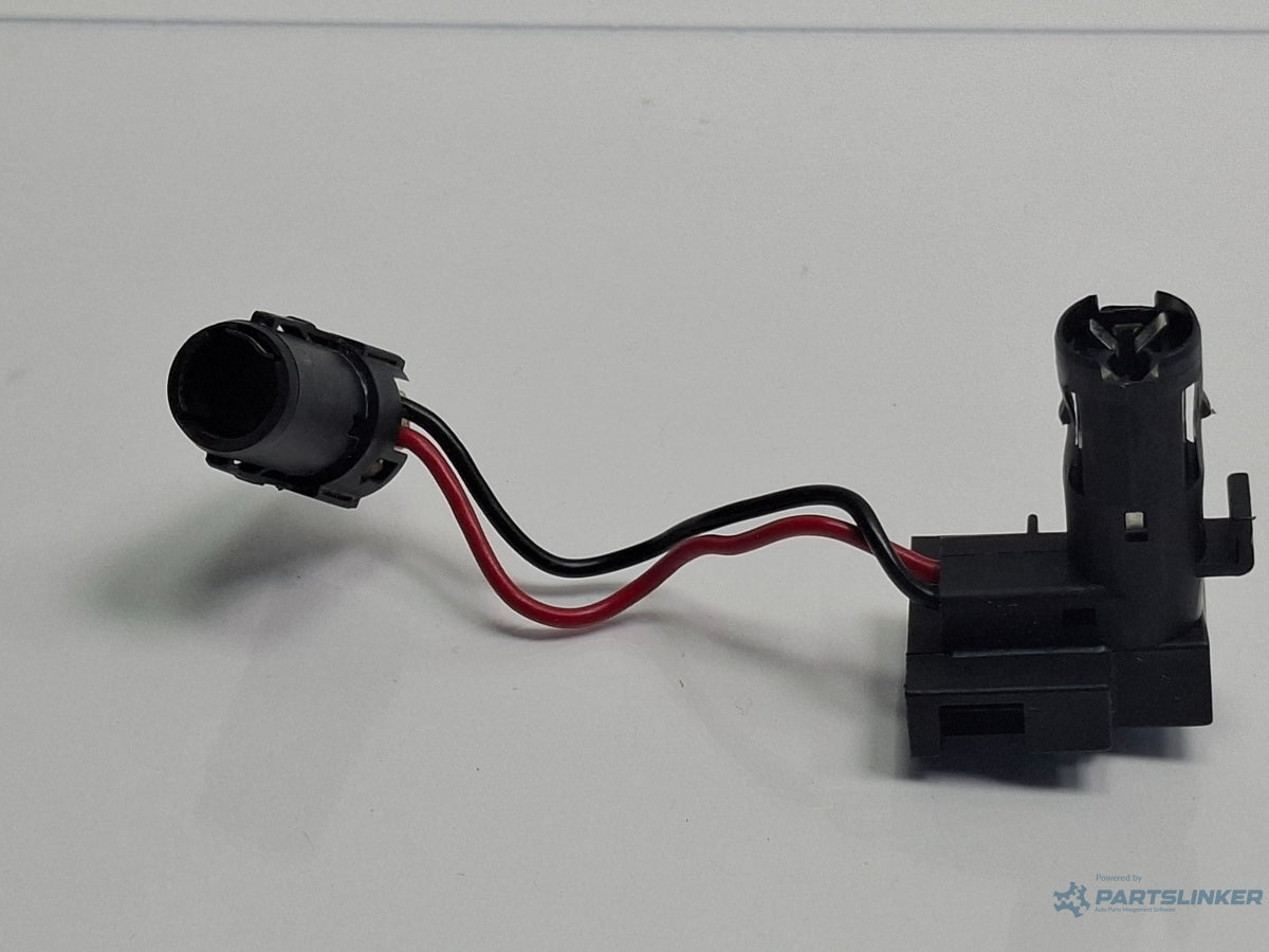 Soclu stop haion stanga VOLKSWAGEN TIGUAN 5N_ 2007 - >2.0 TDI 4motion CBAB, CFFB, CLJA 5N0945263