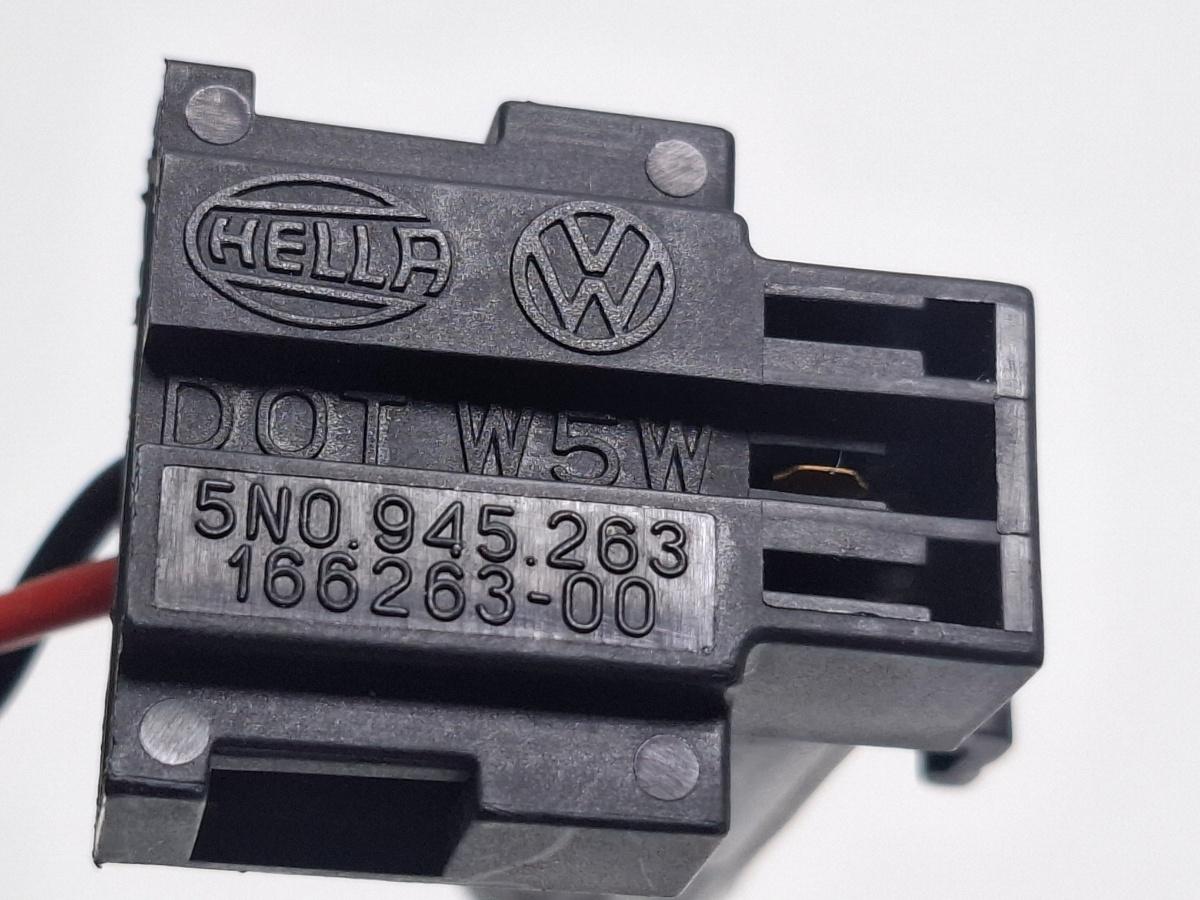 Soclu stop haion stanga VOLKSWAGEN TIGUAN 5N_ 2007 - >2.0 TDI 4motion CBAB, CFFB, CLJA 5N0945263