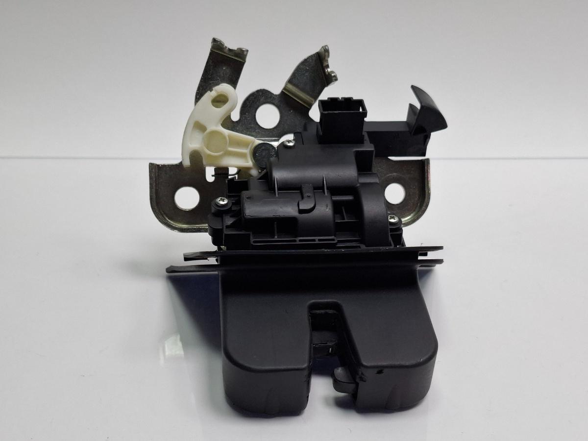 Broasca haion VOLKSWAGEN PASSAT 3G2 2014 - >, AUDI A4 IV 8K2, B8 2007 - 20152.0 TDI CAGB, CJCB, CSUB 3G0827503