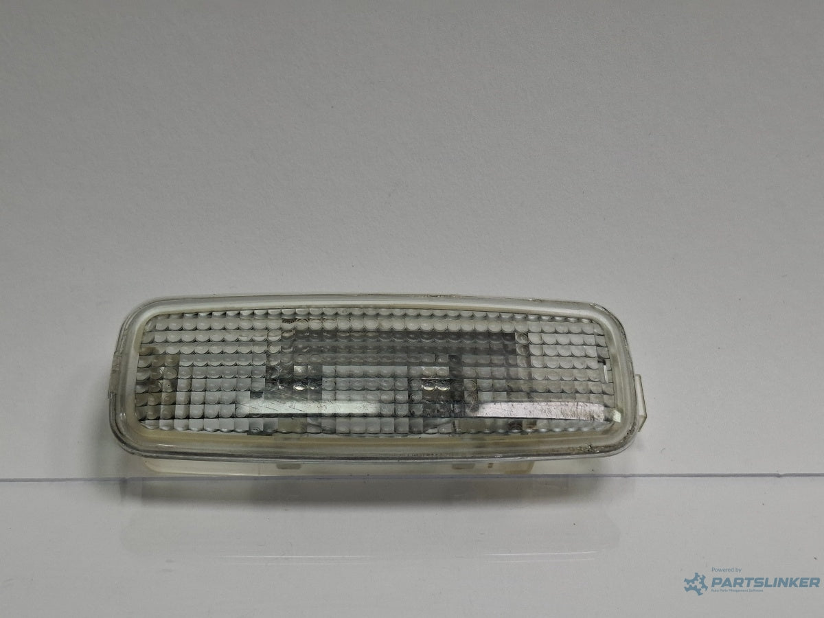 Lampa interior AUDI A6 II 4B2, 4B4, C5 1997 - 2005 2.5 TDI AKE, BAU, BDH, BND 8L0947105A