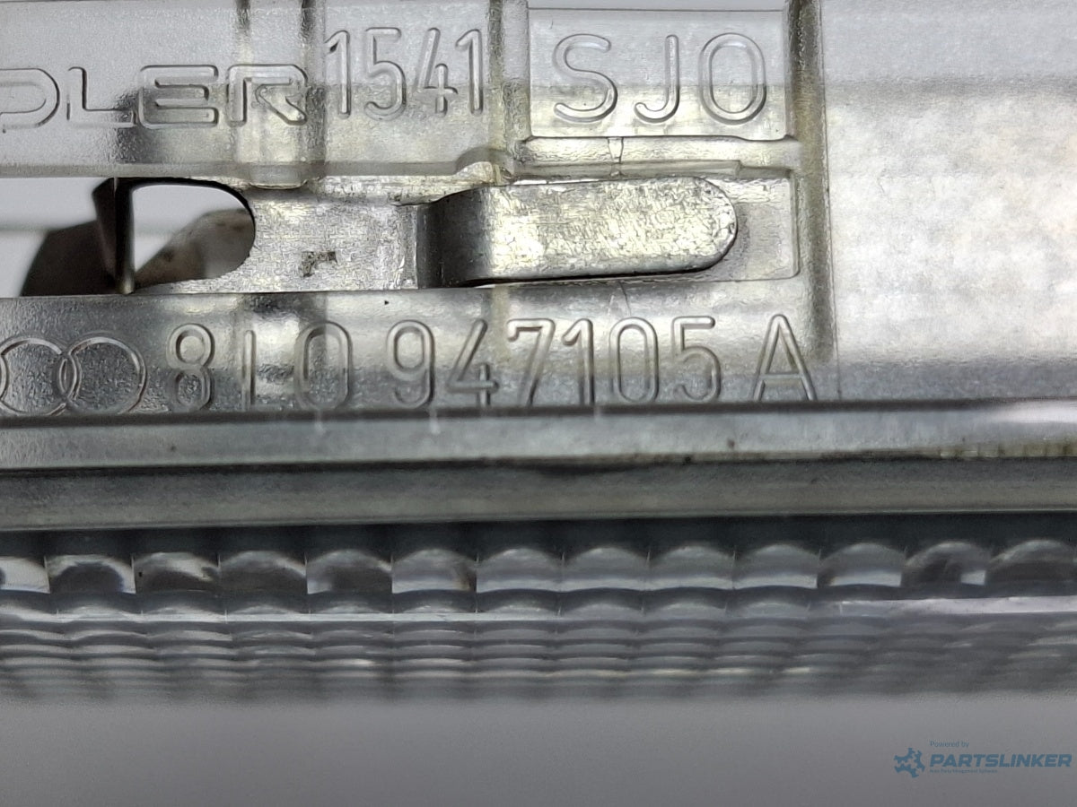 Lampa interior AUDI A6 II 4B2, 4B4, C5 1997 - 2005 2.5 TDI AKE, BAU, BDH, BND 8L0947105A