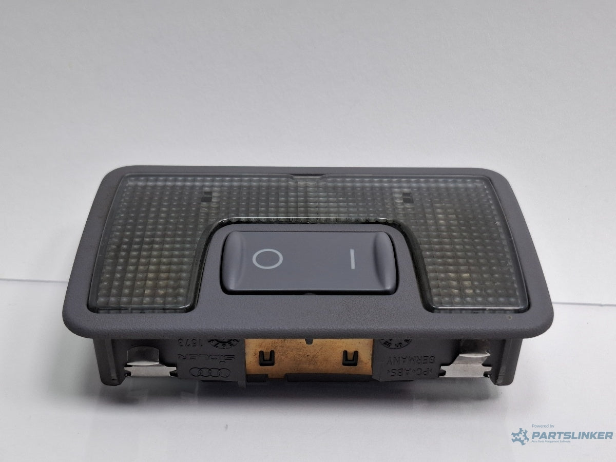 Plafoniera spate AUDI A6 II 4B2, 4B4, C5 1997 - 20052.5 TDI AKE, BAU, BDH, BND 4B9947123